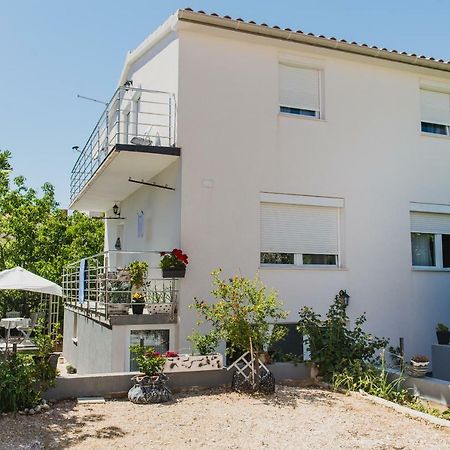 Apartment Ella Rogoznica  Zewnętrze zdjęcie