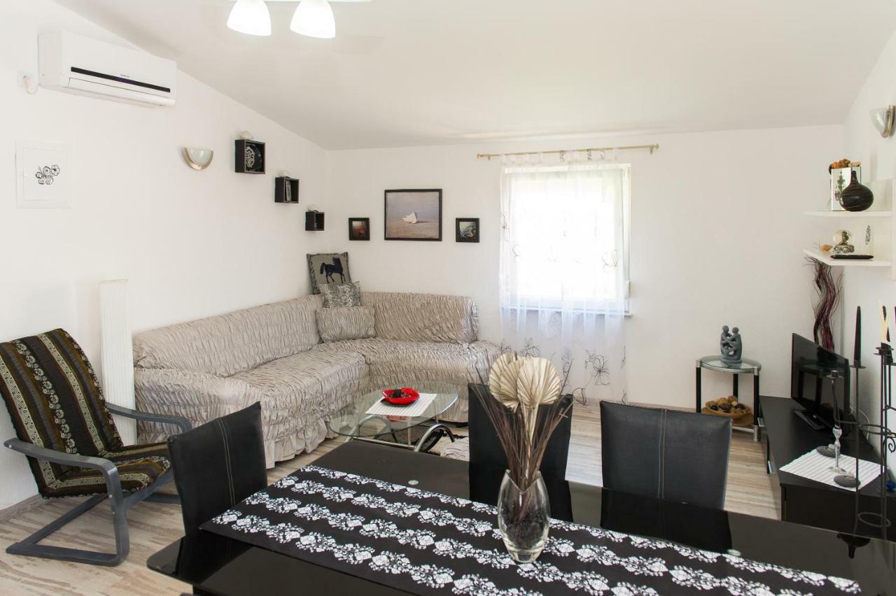 Apartment Ella Rogoznica  Zewnętrze zdjęcie