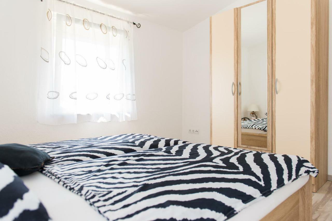 Apartment Ella Rogoznica  Zewnętrze zdjęcie